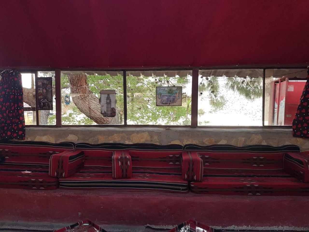 Dana Moon Hostel מראה חיצוני תמונה